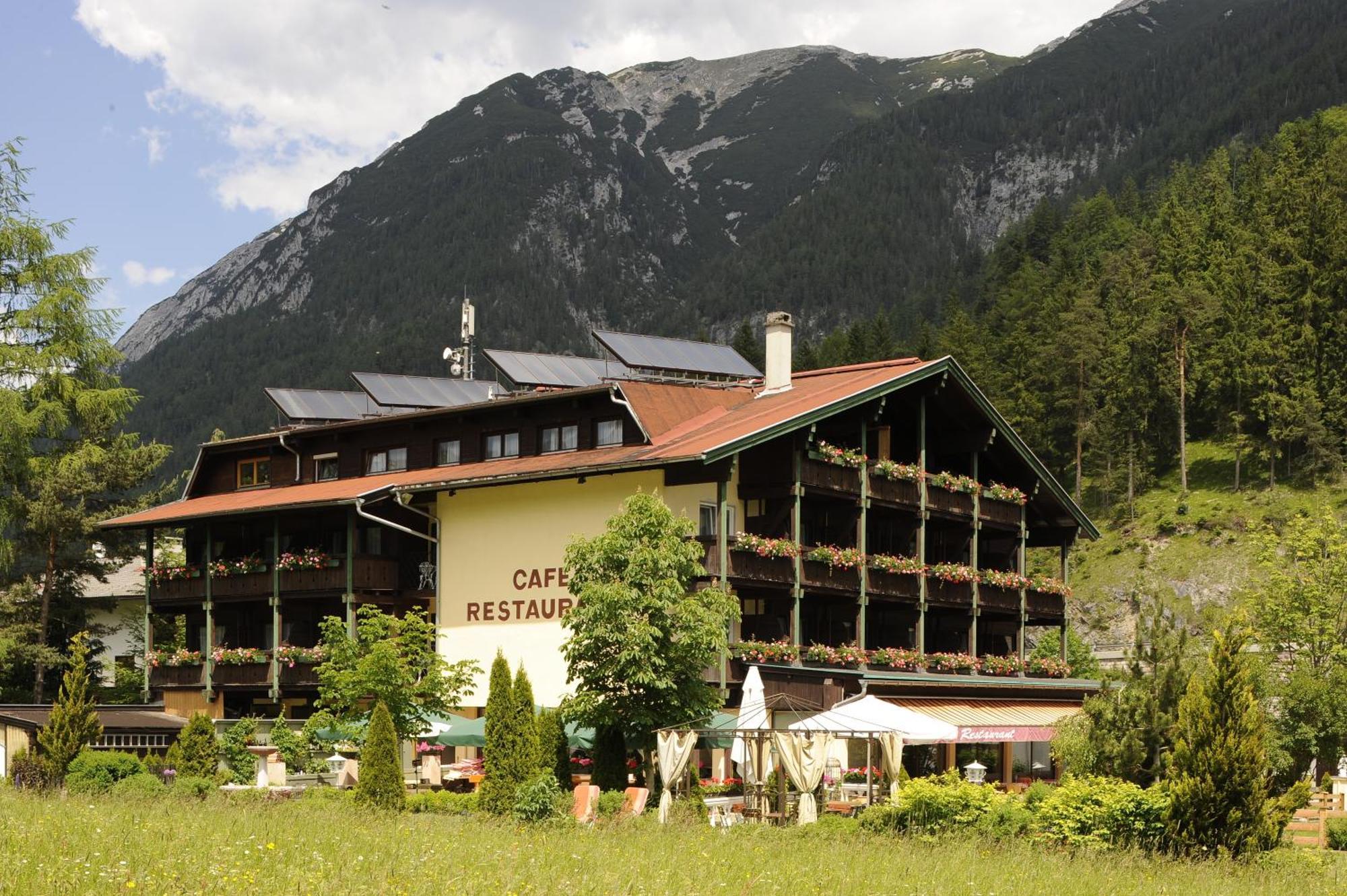 Geniesserhotel Alpin Gmbh Hotel